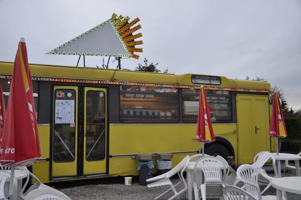 Bus-N4__WEBP