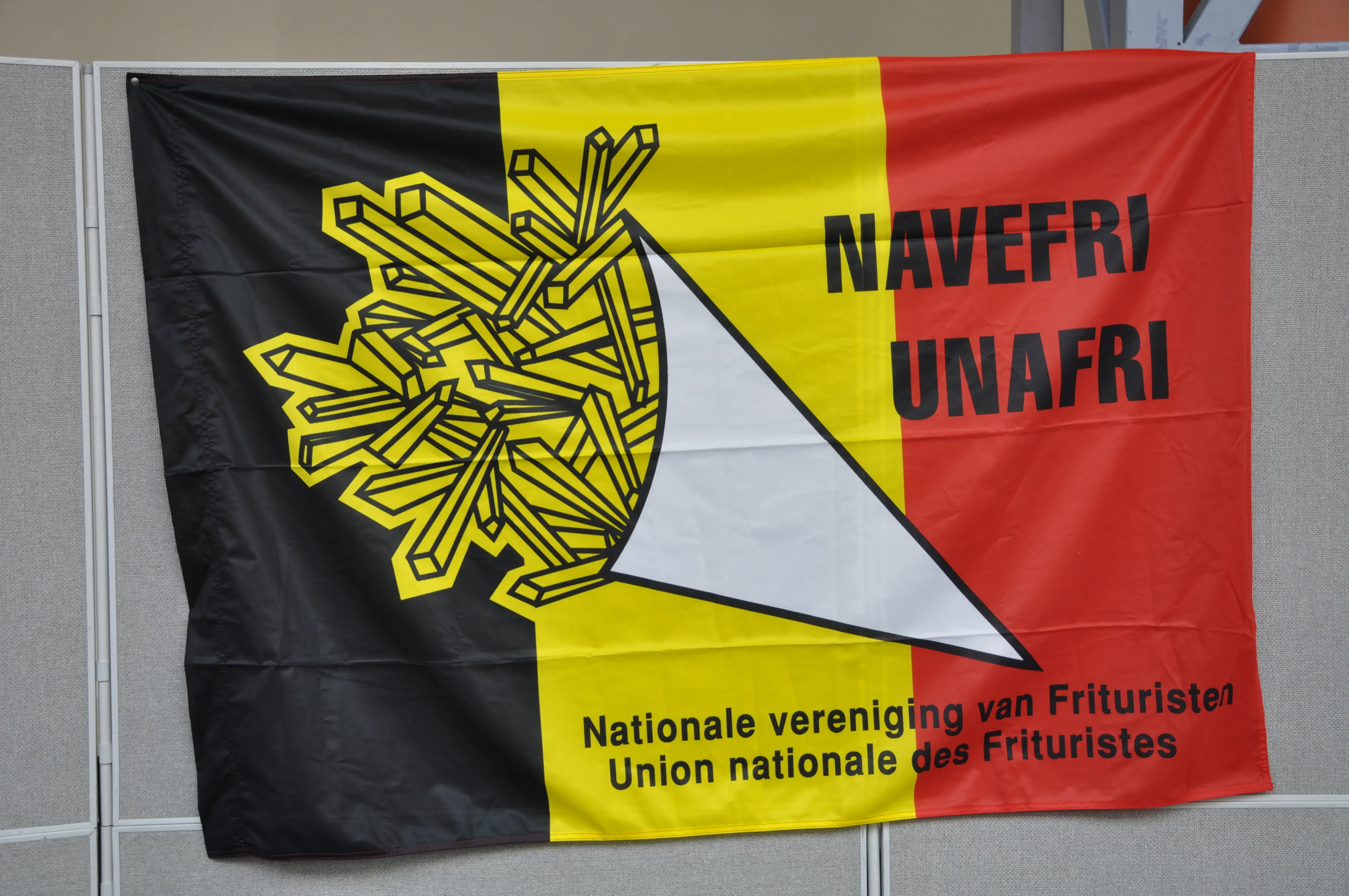 Drapeau-UNAFRI_11-2014_WEBP